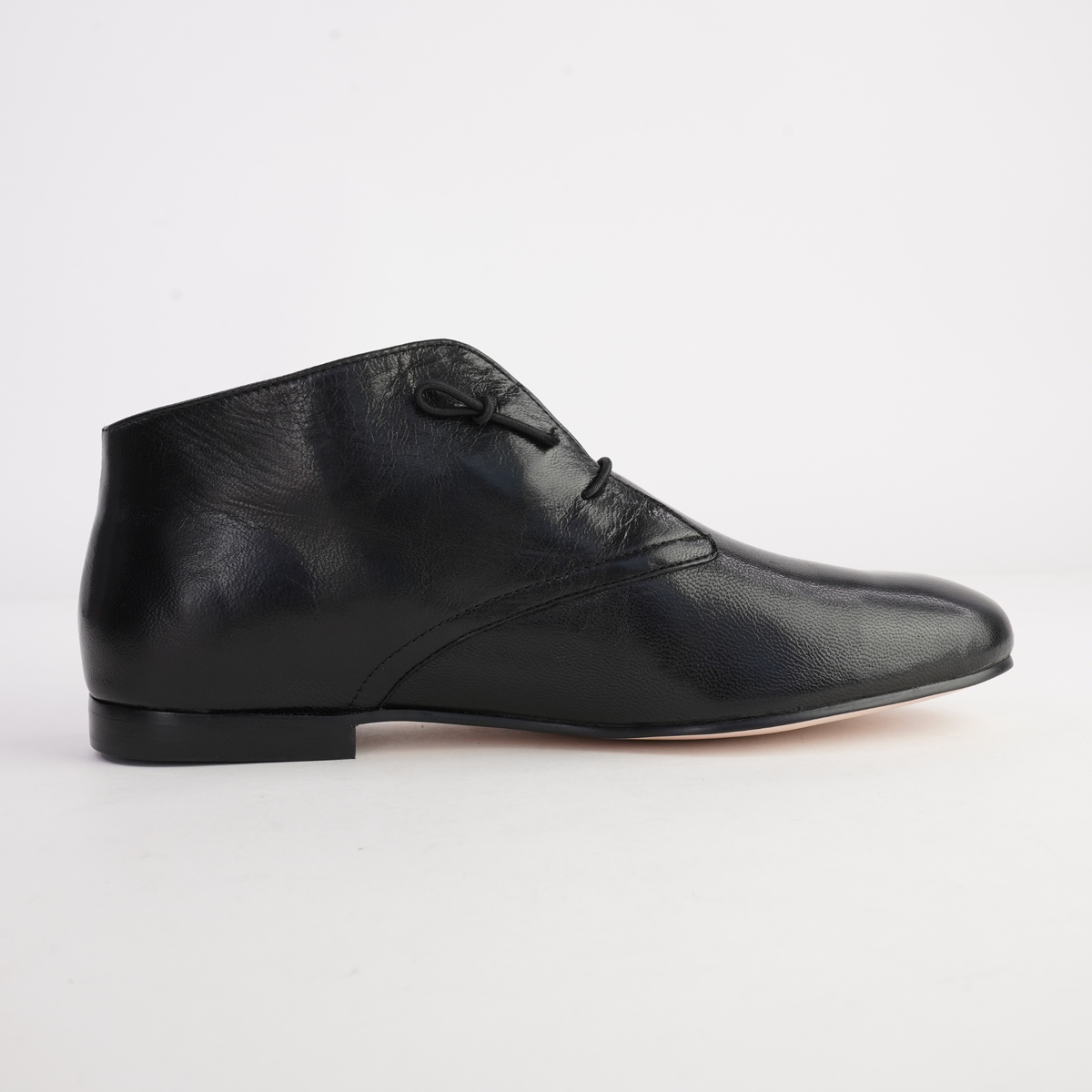 Ujala Black Polish Leather Flats - DJANGO AND JULIETTE | Shouz