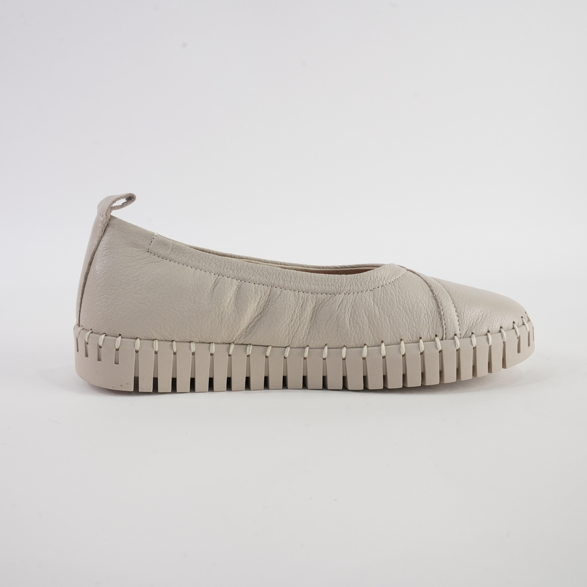 Heaton Almond Ballet Flats - DJANGO AND JULIETTE | Shouz