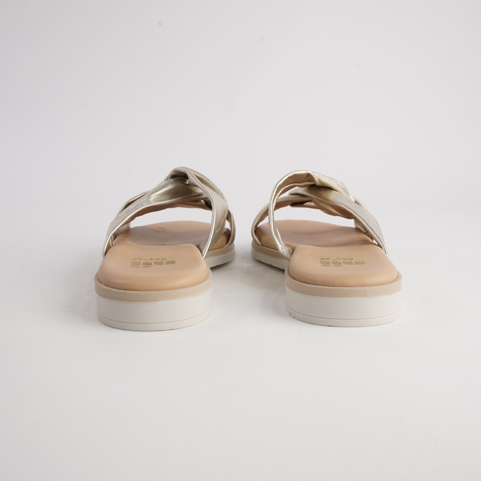 Winona Platino Leather Slides
