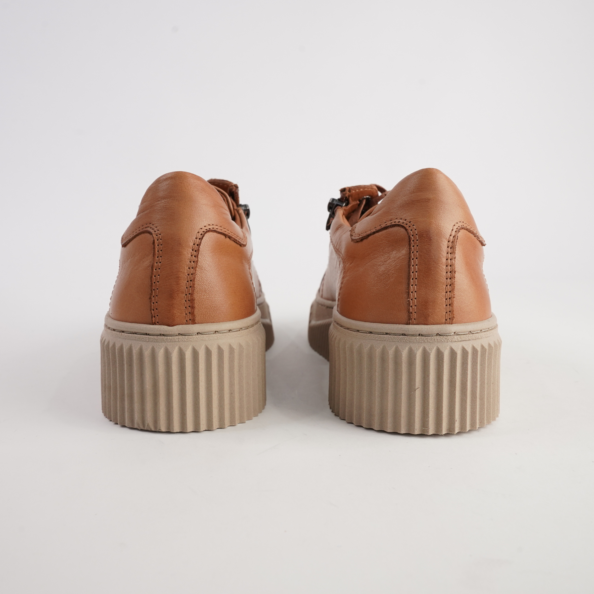 Bonnie Coconut Leather Sneakers