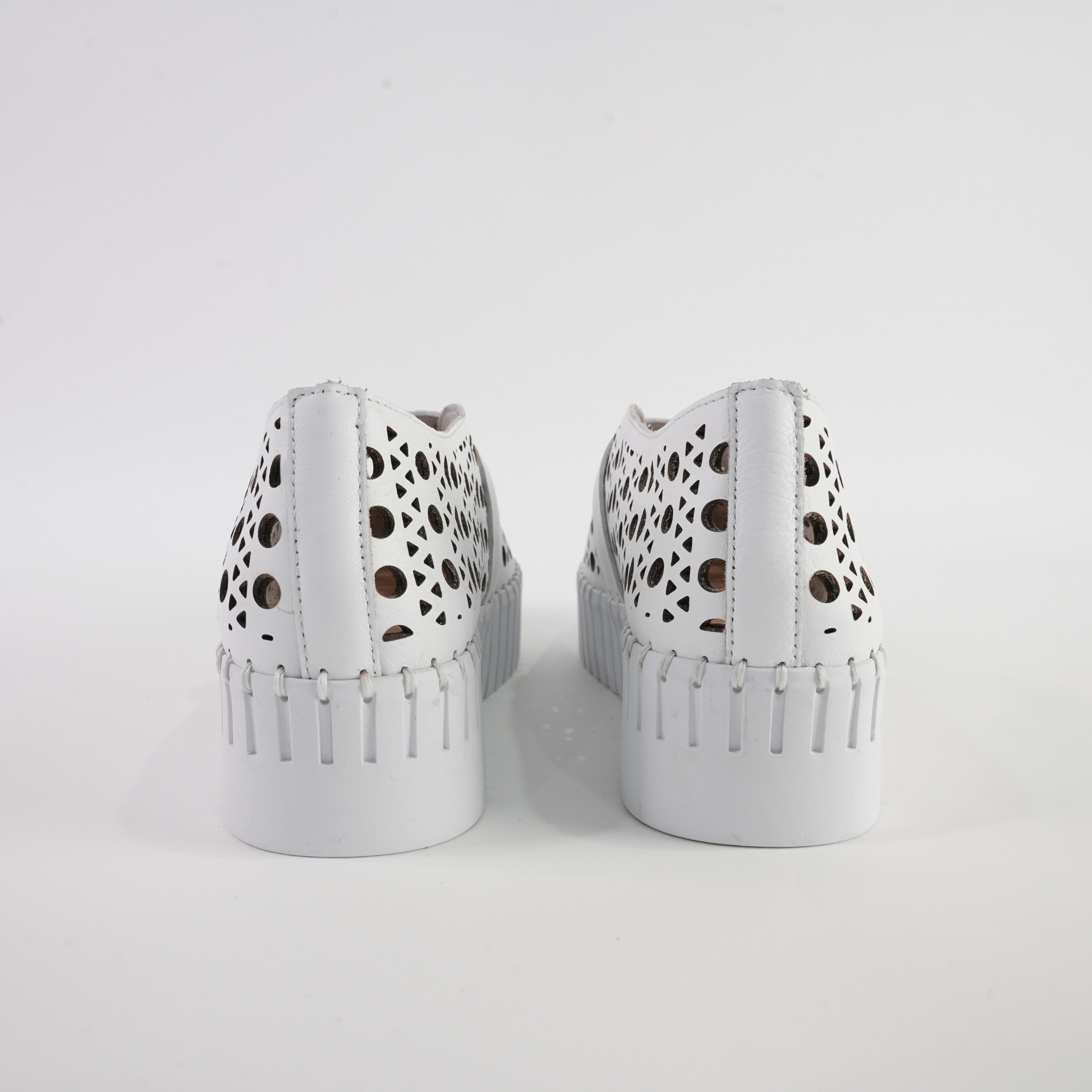 Banda White Leather Sneakers