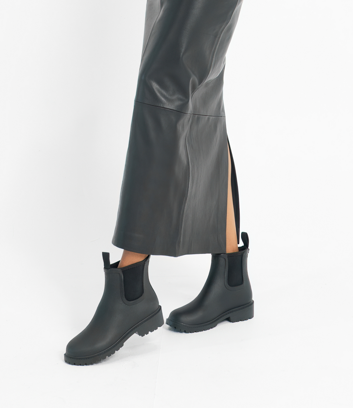 Splashy Black/ Black Gumboots - DIANA FERRARI | Shouz