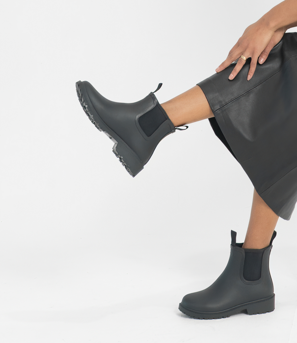 Splashy Black/ Black Gumboots - DIANA FERRARI | Shouz