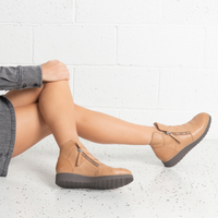 Omeah Dark Tan/ Choc Sole Leather Ankle Boots