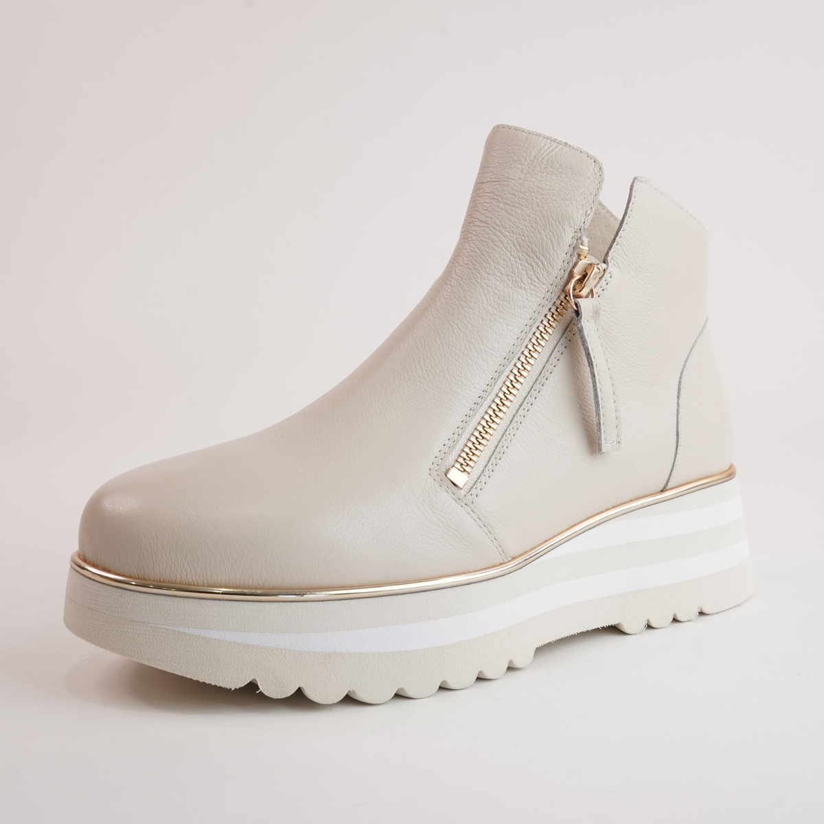 Evol Milk Leather Ankle Boots - DJANGO AND JULIETTE | Shouz