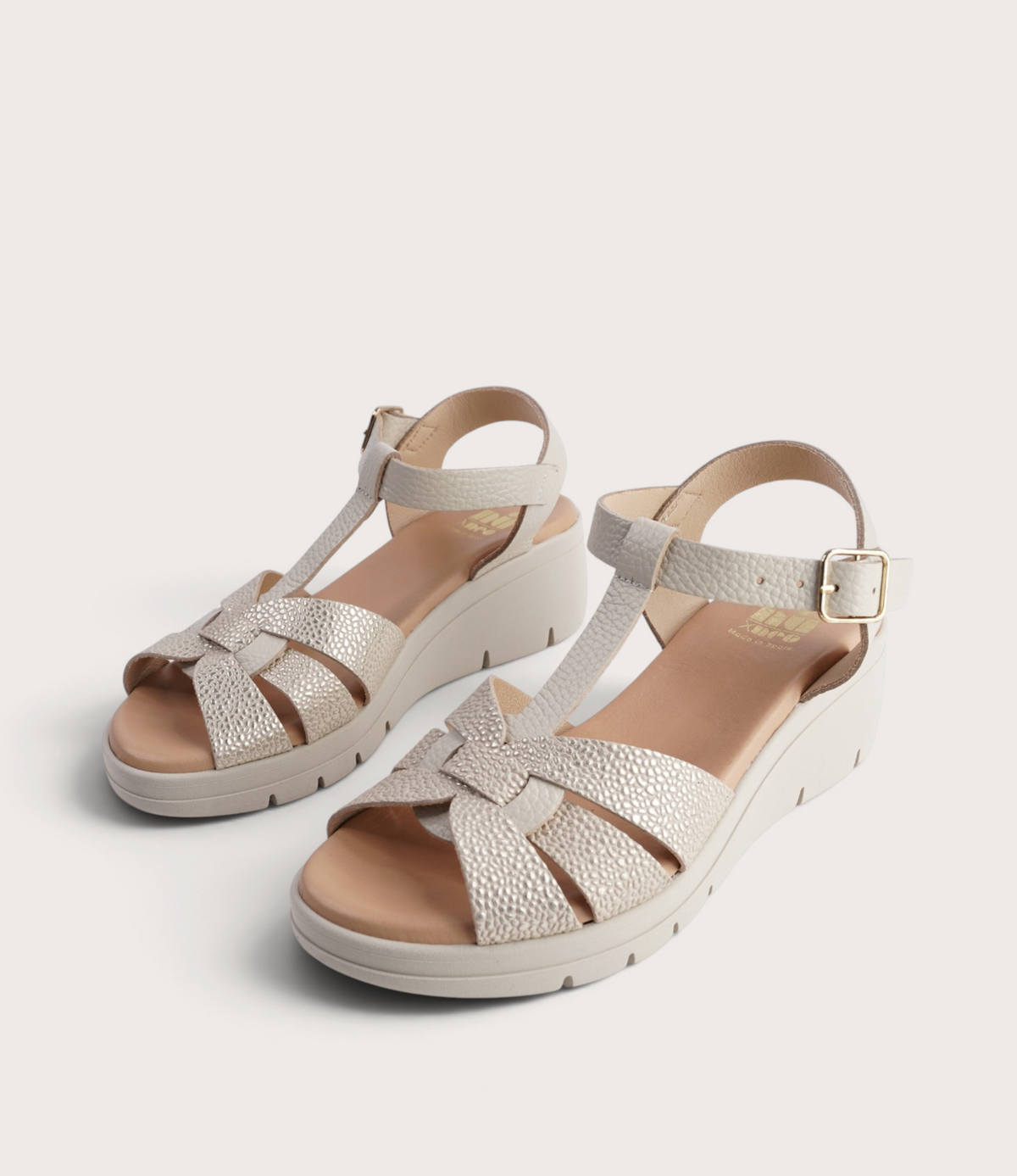 Hermia Lima/ Cosmic Latte Leather Sandals