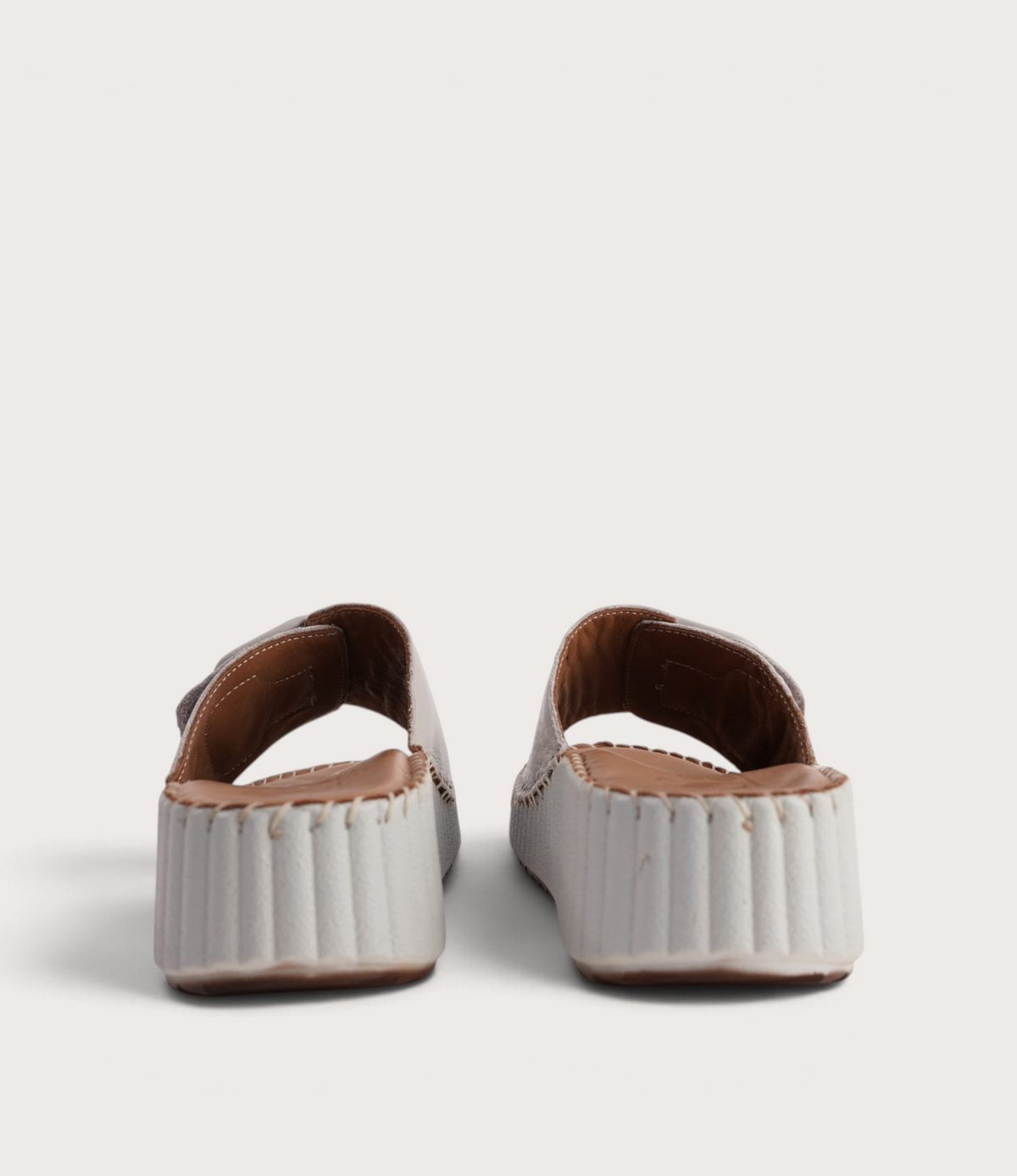 Solo Silver Grey Leather Slides