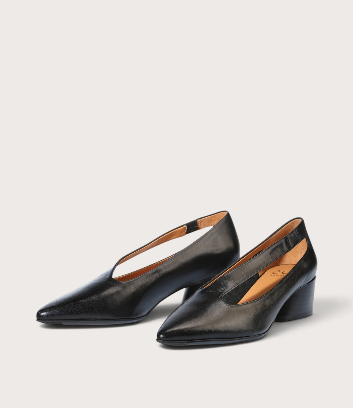 Hateya Black Leather Heels