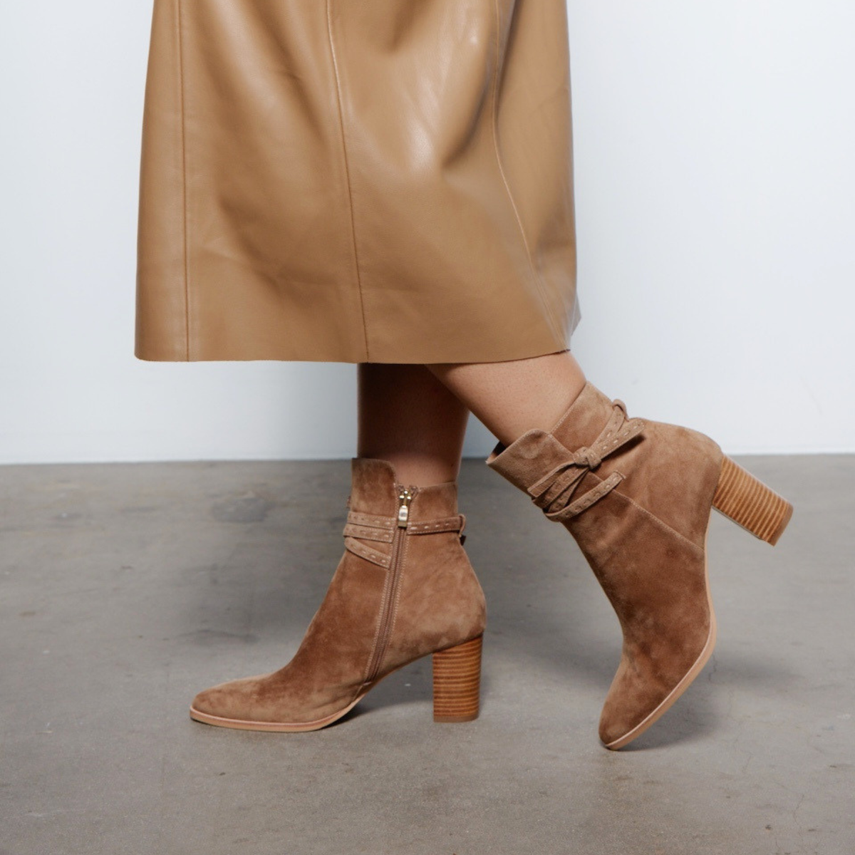 Adaire Light Choc Suede/ Natural Ankle Boots - DJANGO AND JULIETTE | Shouz