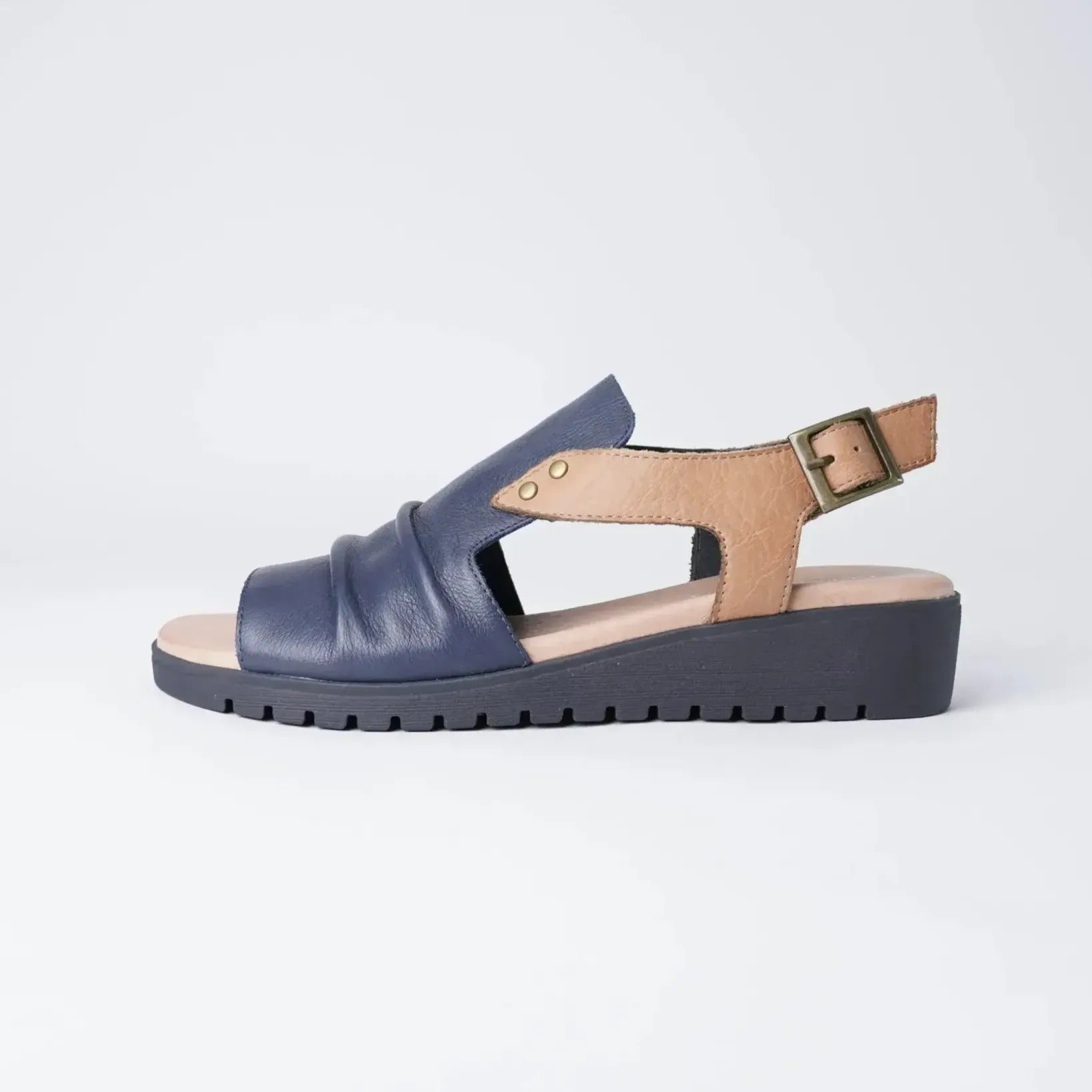 Madis Navy/Tan Leather Sandals, DJANGO & JULIETTE - Shouz