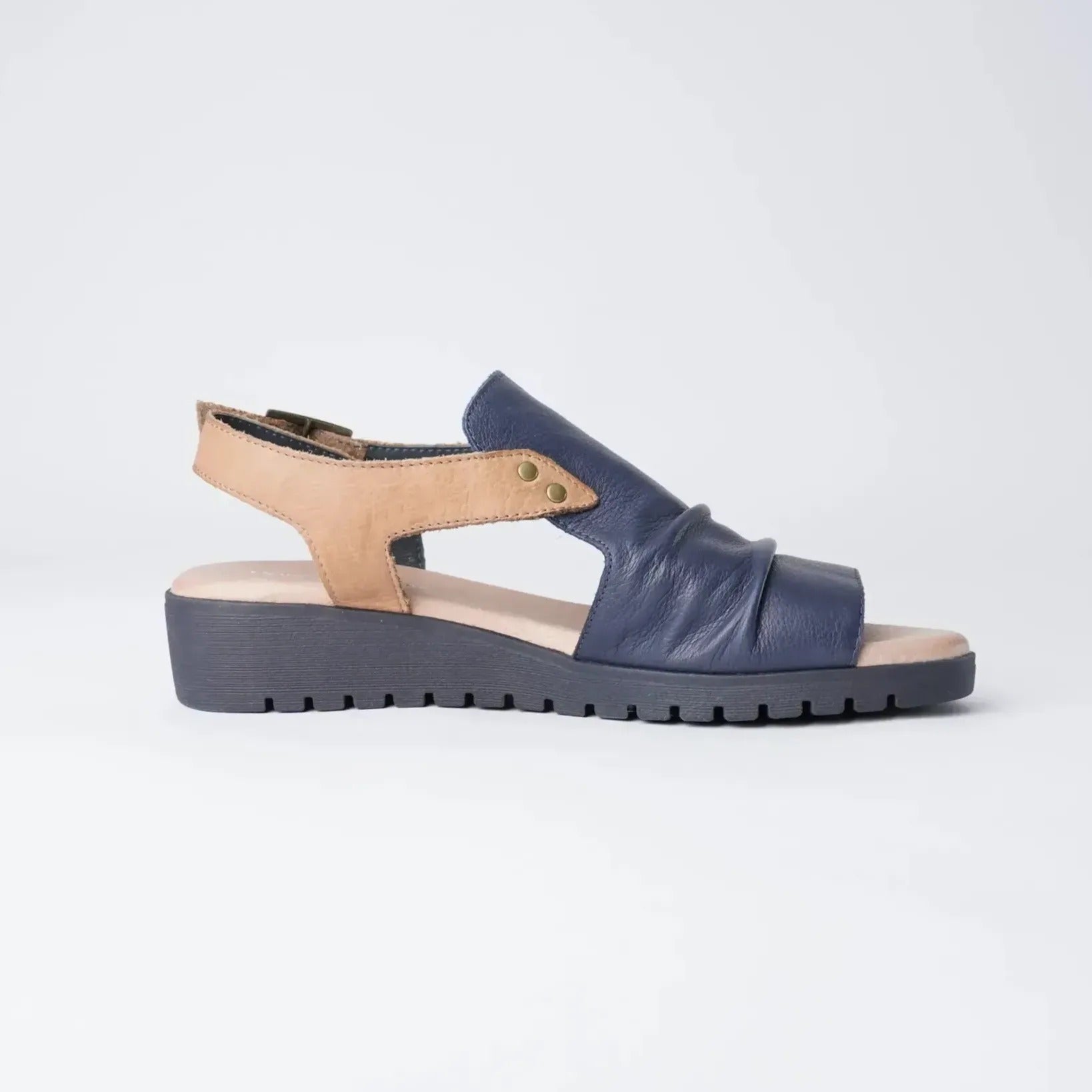 Madis Navy/Tan Leather Sandals, DJANGO & JULIETTE - Shouz