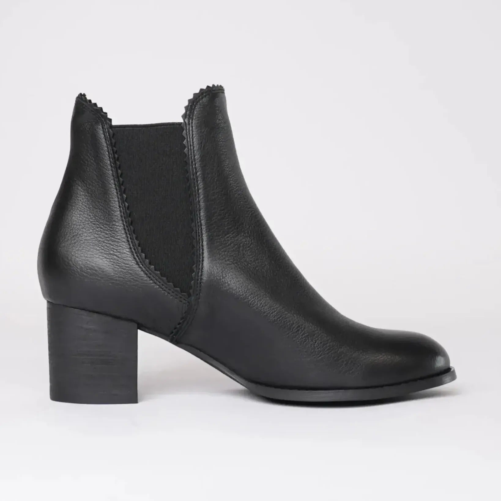 Sadore Black/Black Leather Ankle Boots, DJANGO & JULIETTE - Shouz