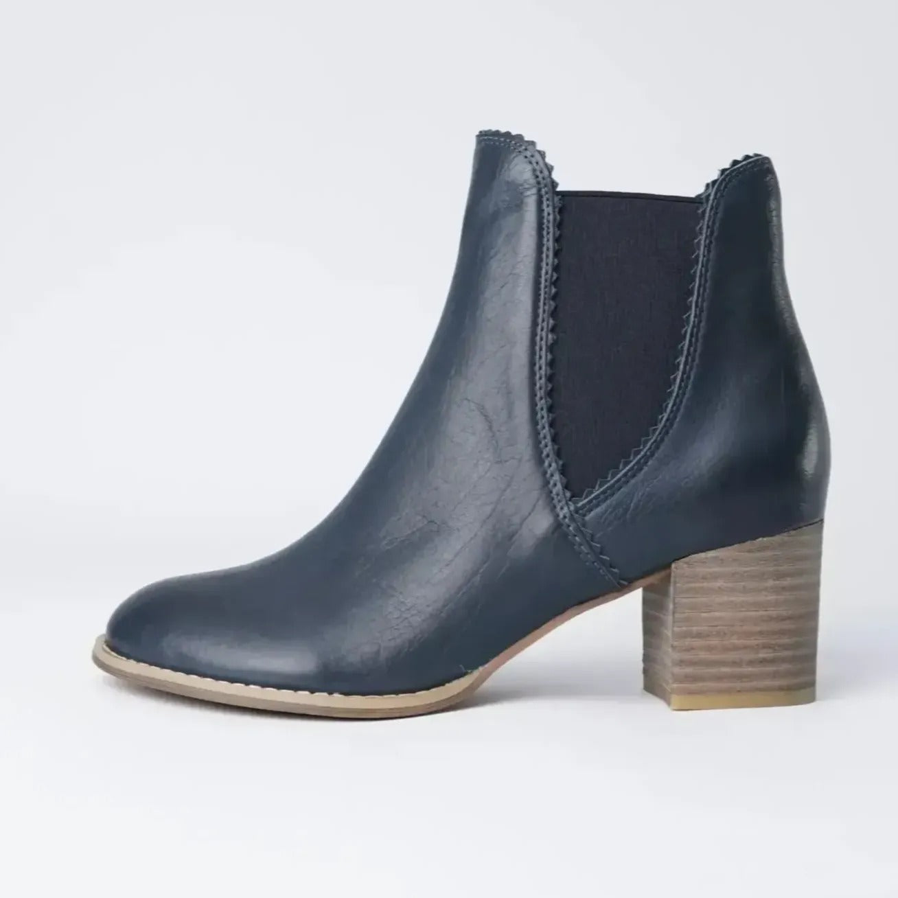 Sadore Navy Leather Ankle Boots, DJANGO & JULIETTE - Shouz