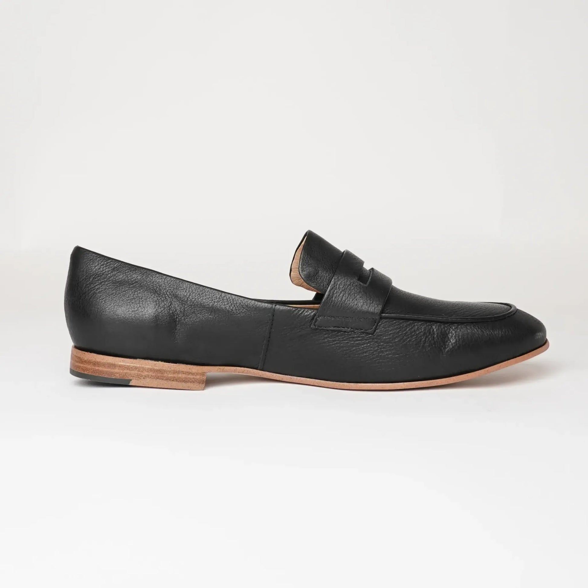 Ulani Black Leather Loafers, DJANGO & JULIETTE - Shouz