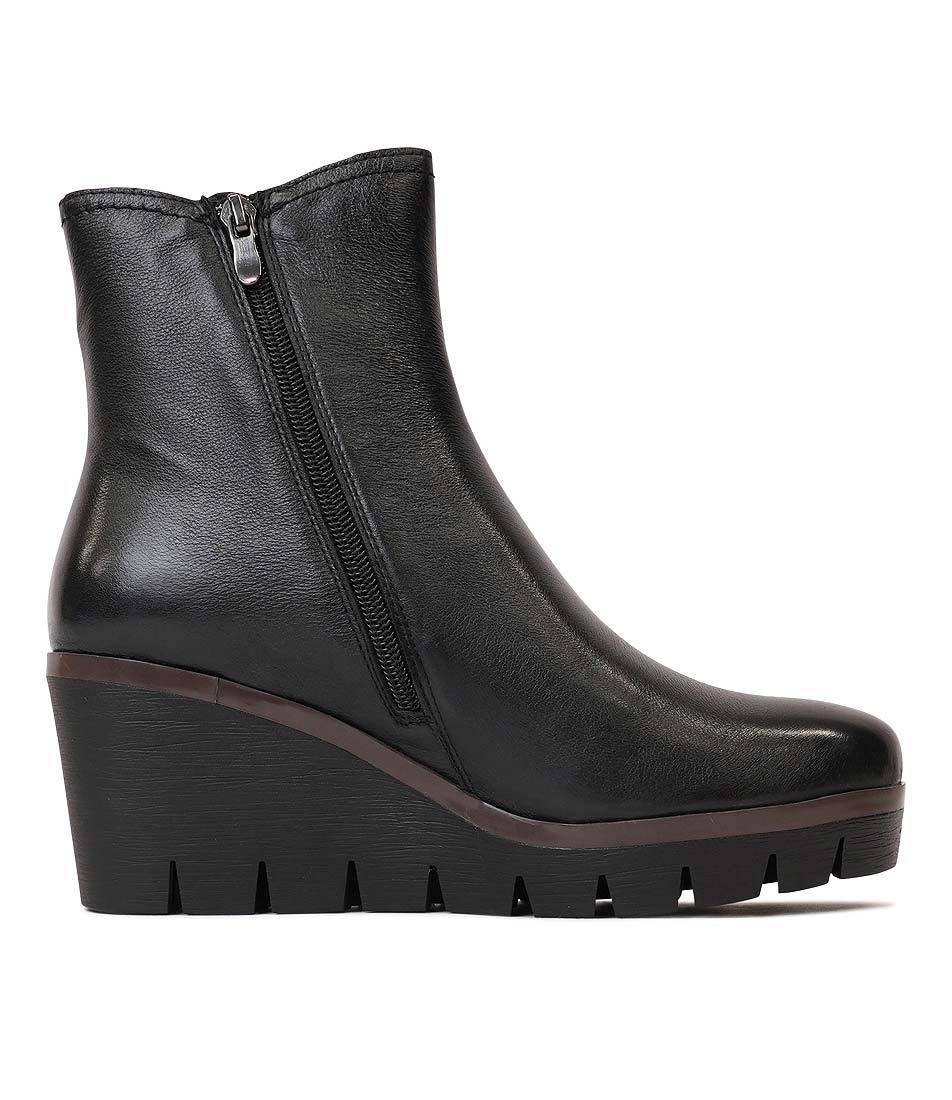 Nerrie Black Leather Wedge Boots, DJANGO & JULIETTE - Shouz