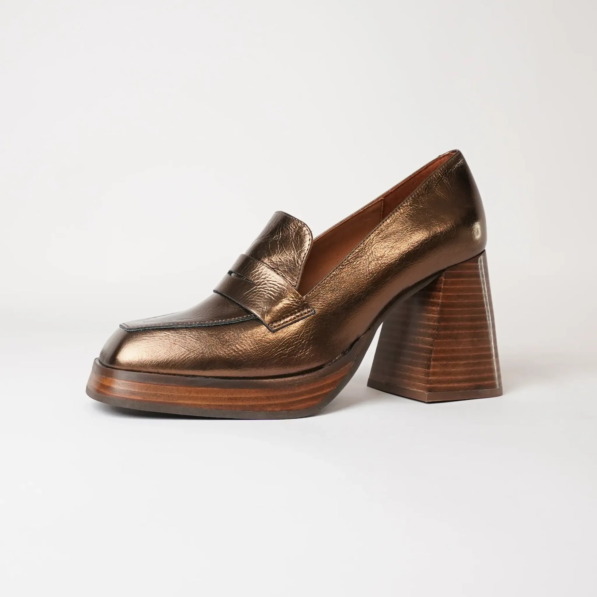 Ag-23572 Cobra Leather Heels, NEO - Shouz
