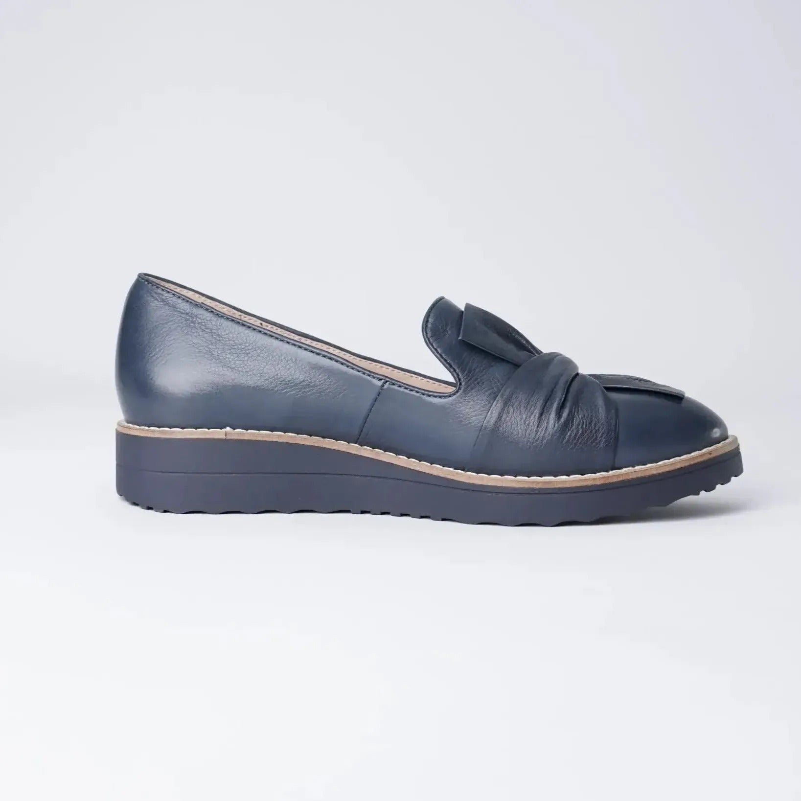 Oclem Navy/Navy Leather Loafers, TOP END - Shouz