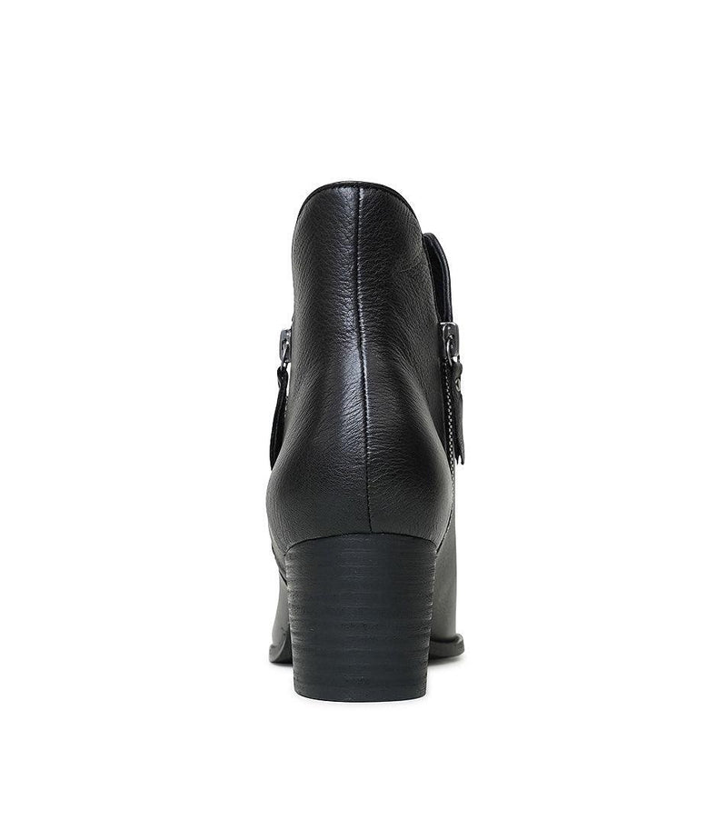Shiannely Black Leather Chelsea Boots - Shouz