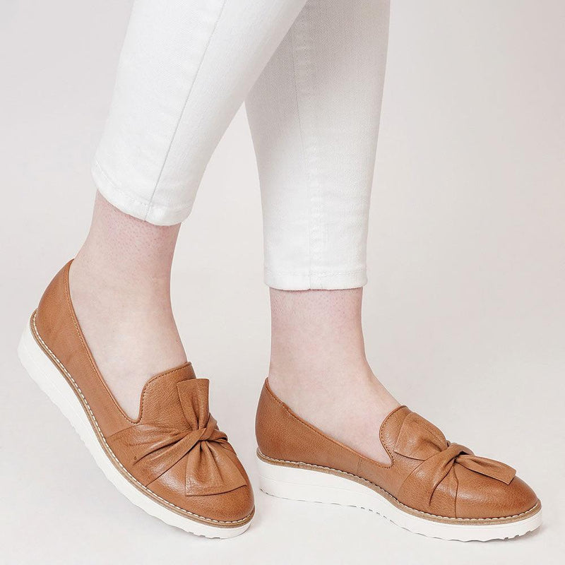 Oclem - Tan Leather Loafers - Shouz