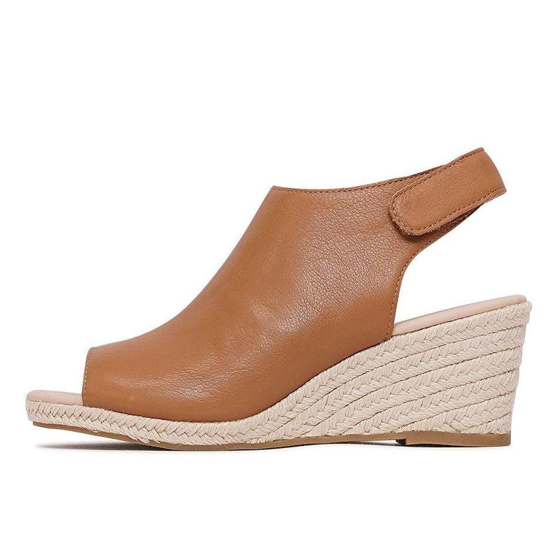 Jamcie Dark Tan Leather Wedges, DIANA FERRARI - Shouz