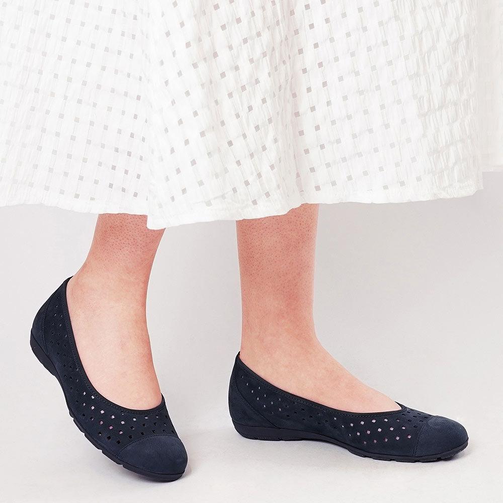 Skylar Nightblue Nubuck Suede Ballet Flats - GABOR | Shouz