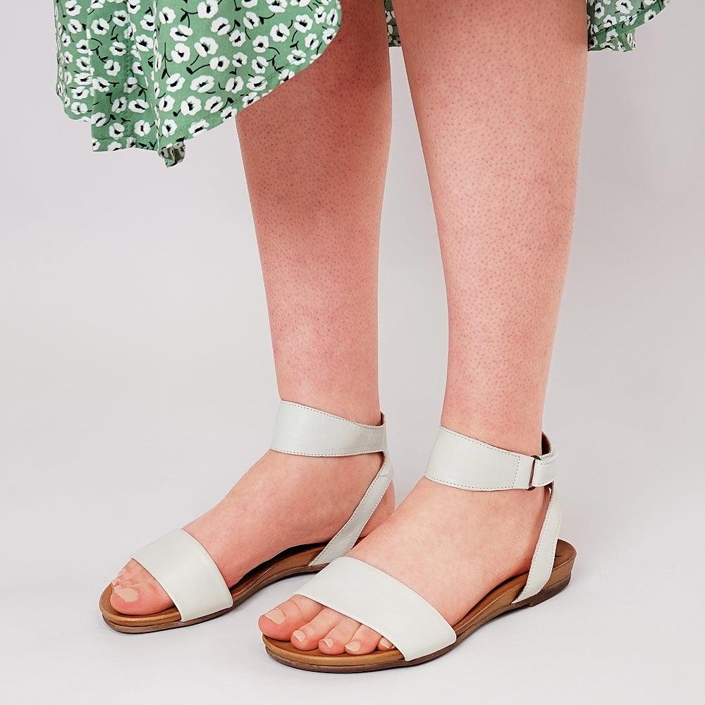 Lauren White Leather Sandals - Shouz