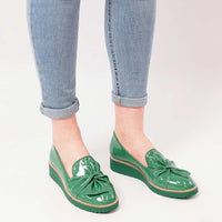 Oclem Emerald Patent Leather Loafers - Shouz