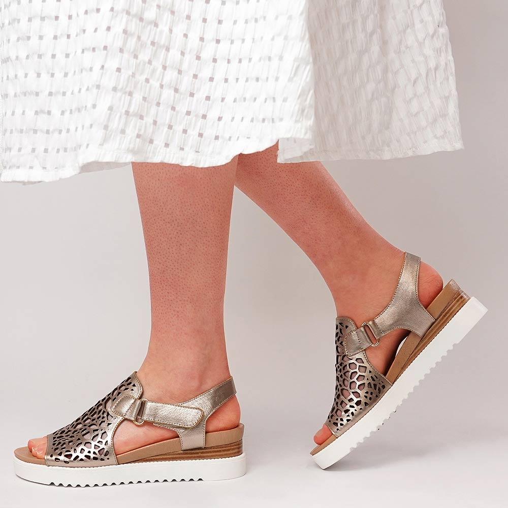 Ansh Champagne  Leather Sandals, DJANGO & JULIETTE - Shouz