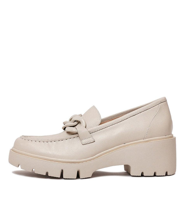 Unnay Almond Leather Loafers - Shouz