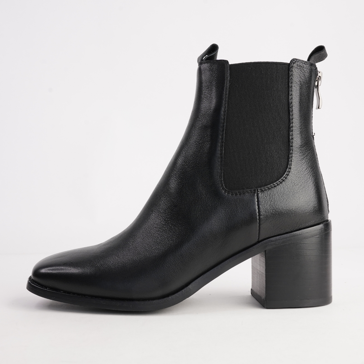 Slightly Black Leather Ankle Boots - MOLLINI | Shouz