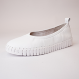 Heaton White Ballet Flats