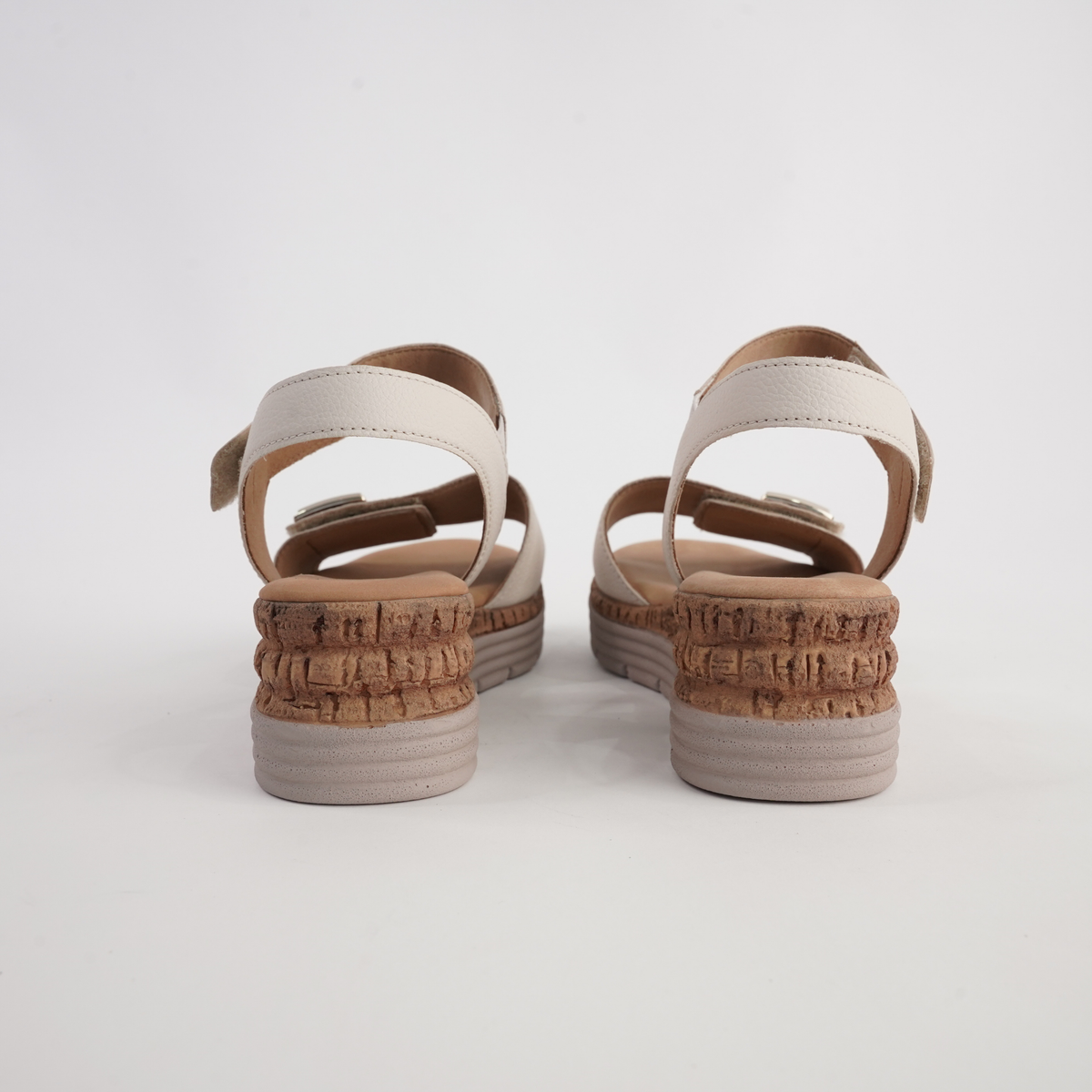 Inez Creme Leather Sandals - GABOR | Shouz