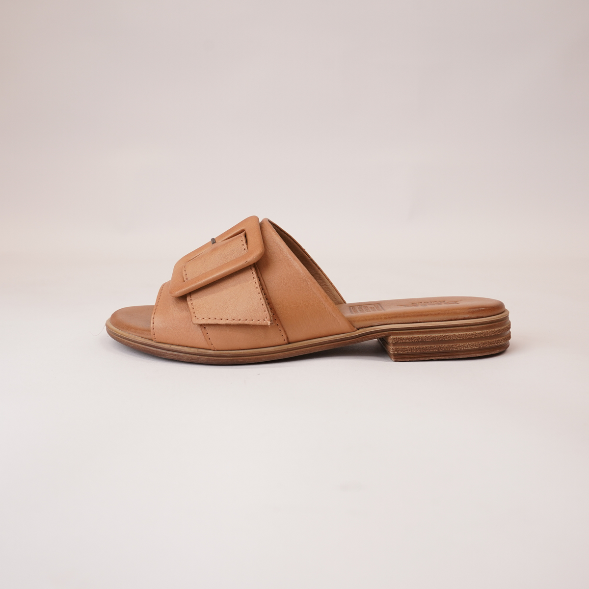 Miley Coconut Leather Slides - SALA | Shouz