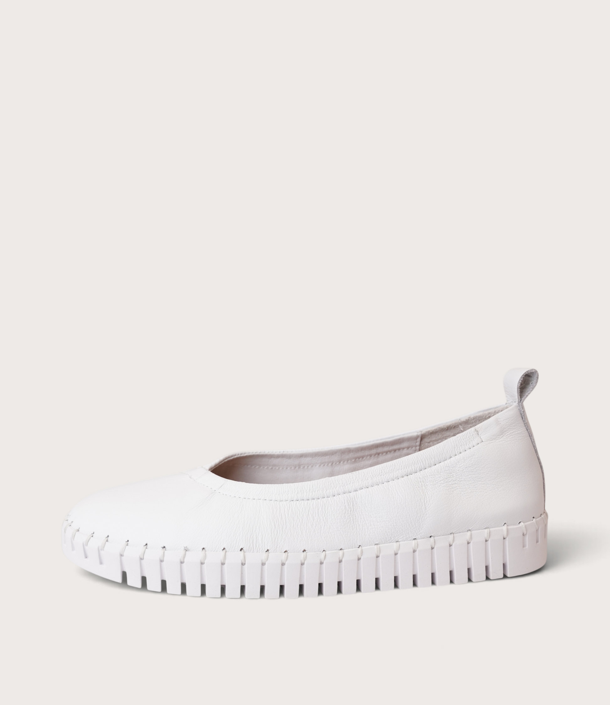 Heaton White Ballet Flats