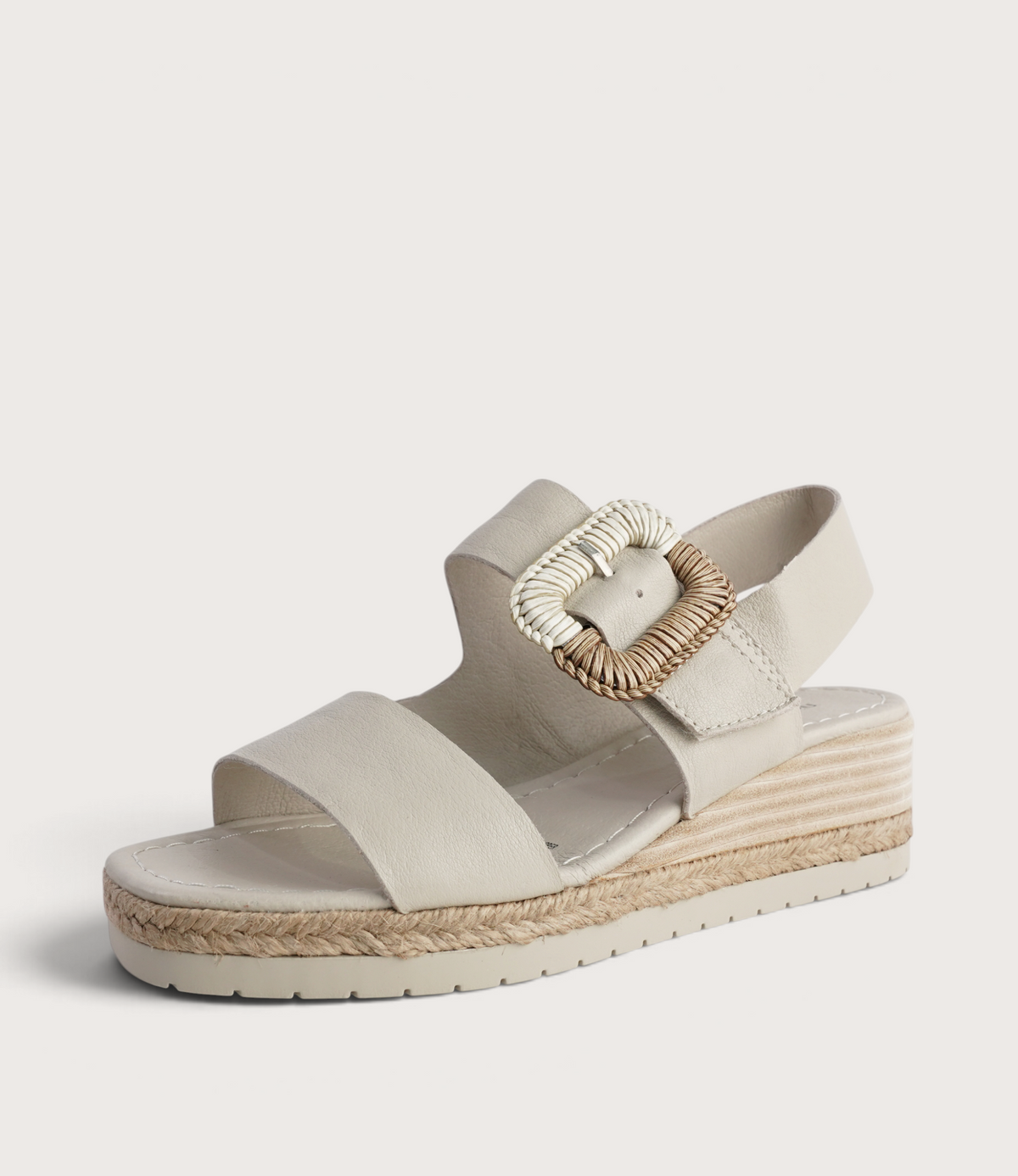 Innes Almond Leather Sandals - DJANGO AND JULIETTE | Shouz