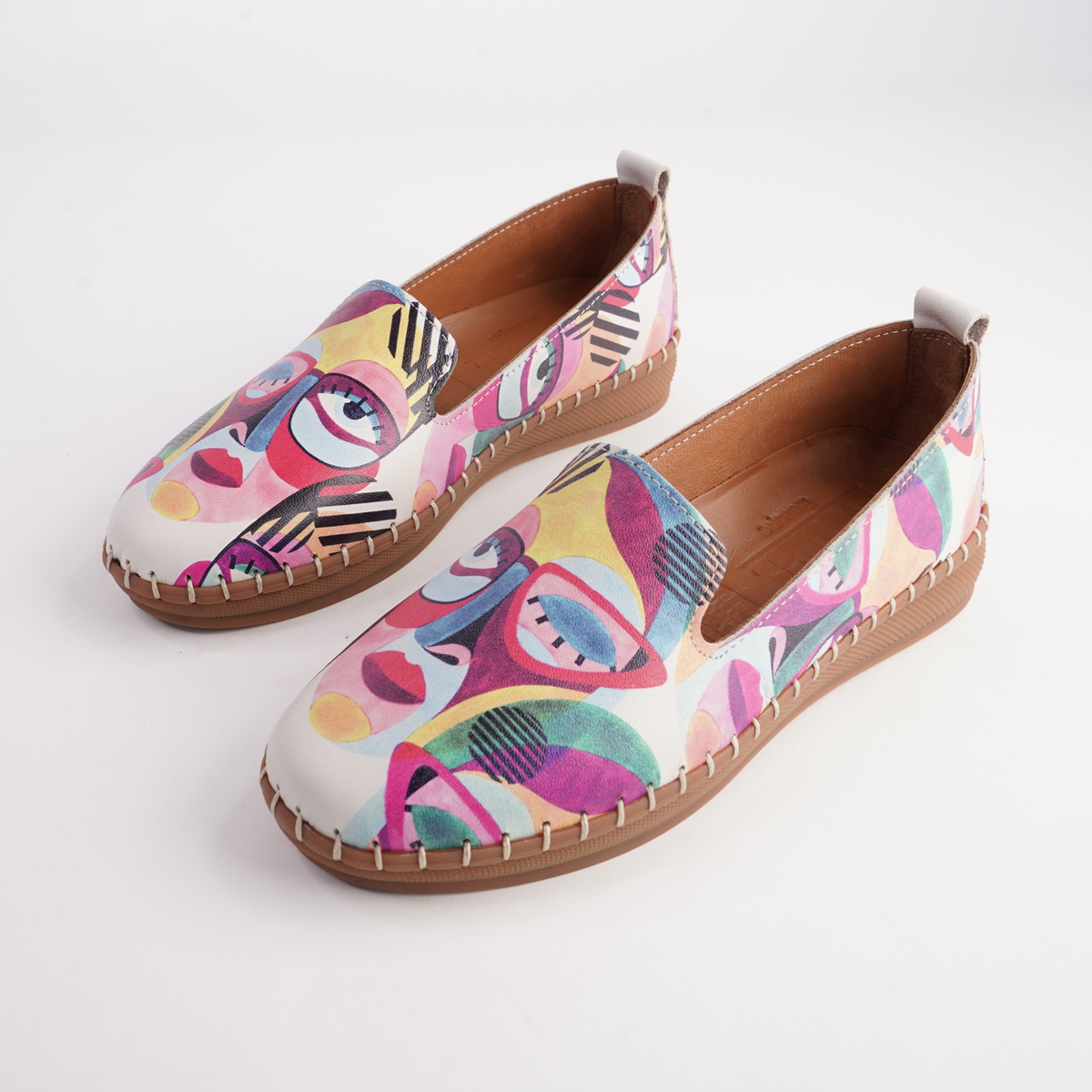 Reba Portrait Leather Flats - SALA | Shouz