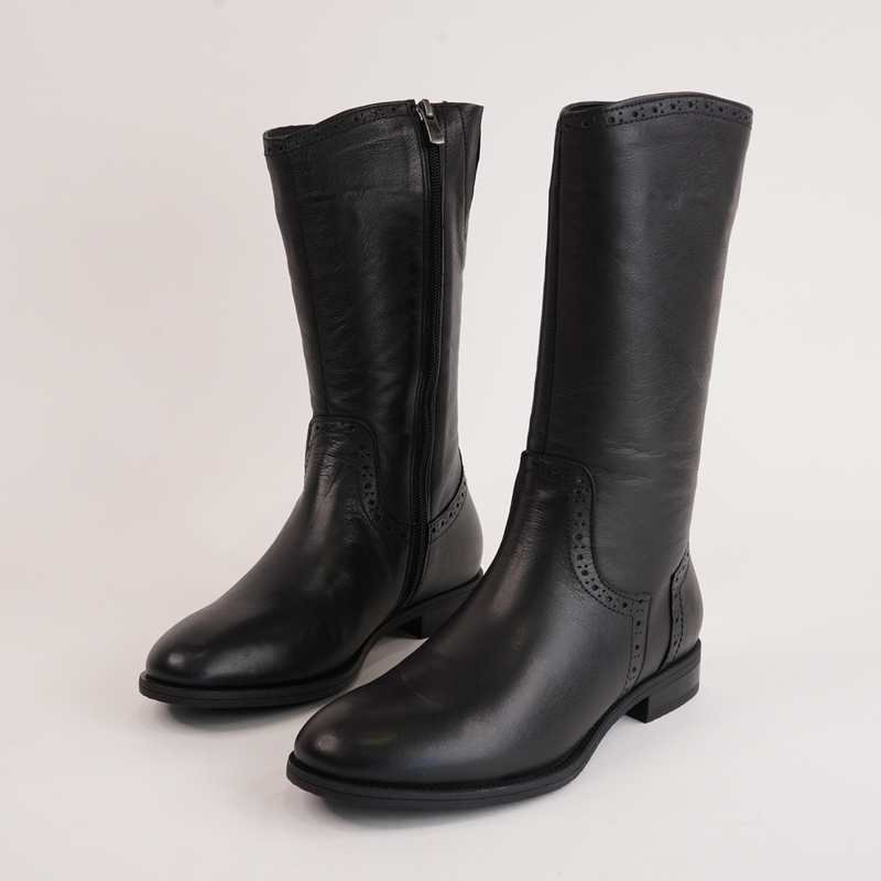 Garda Black Leather Knee High Boots