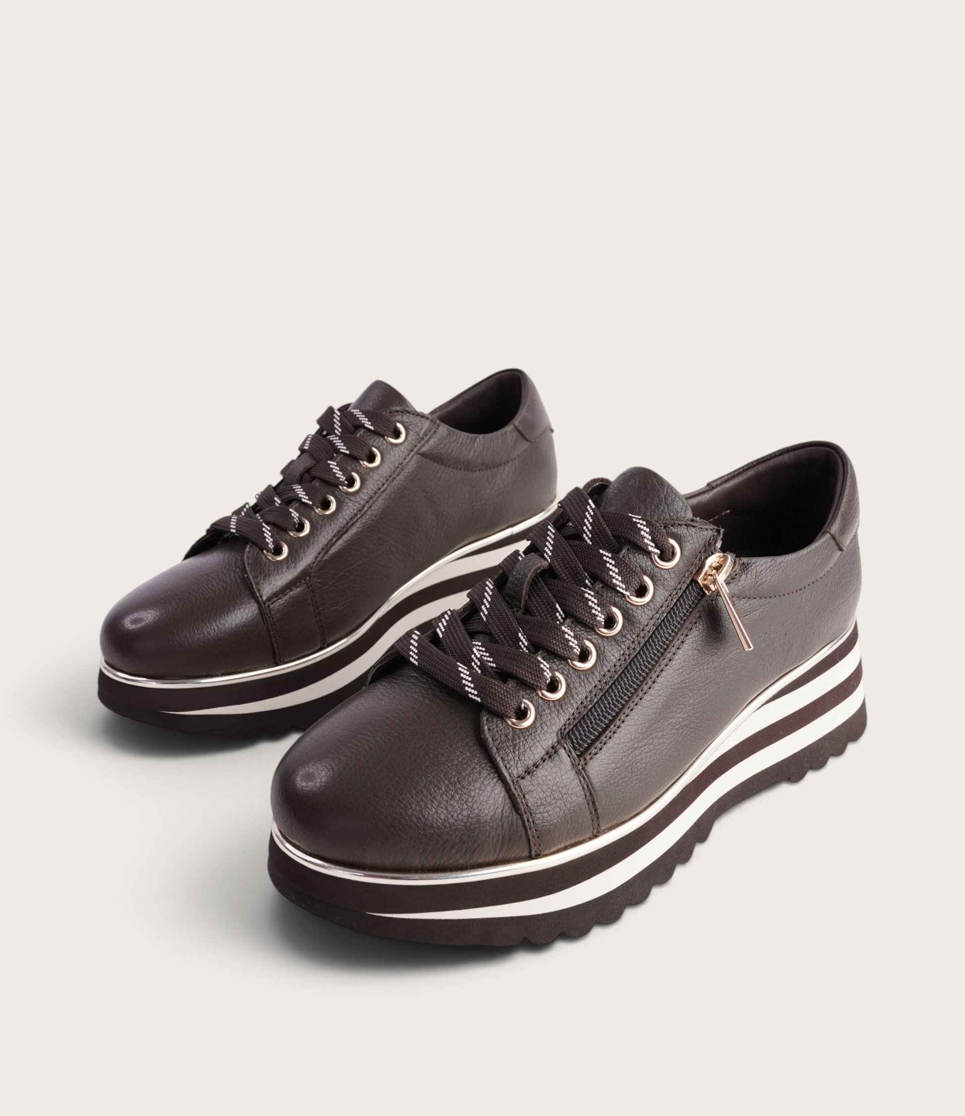 Eammes Choc/Milk Leather Sneakers