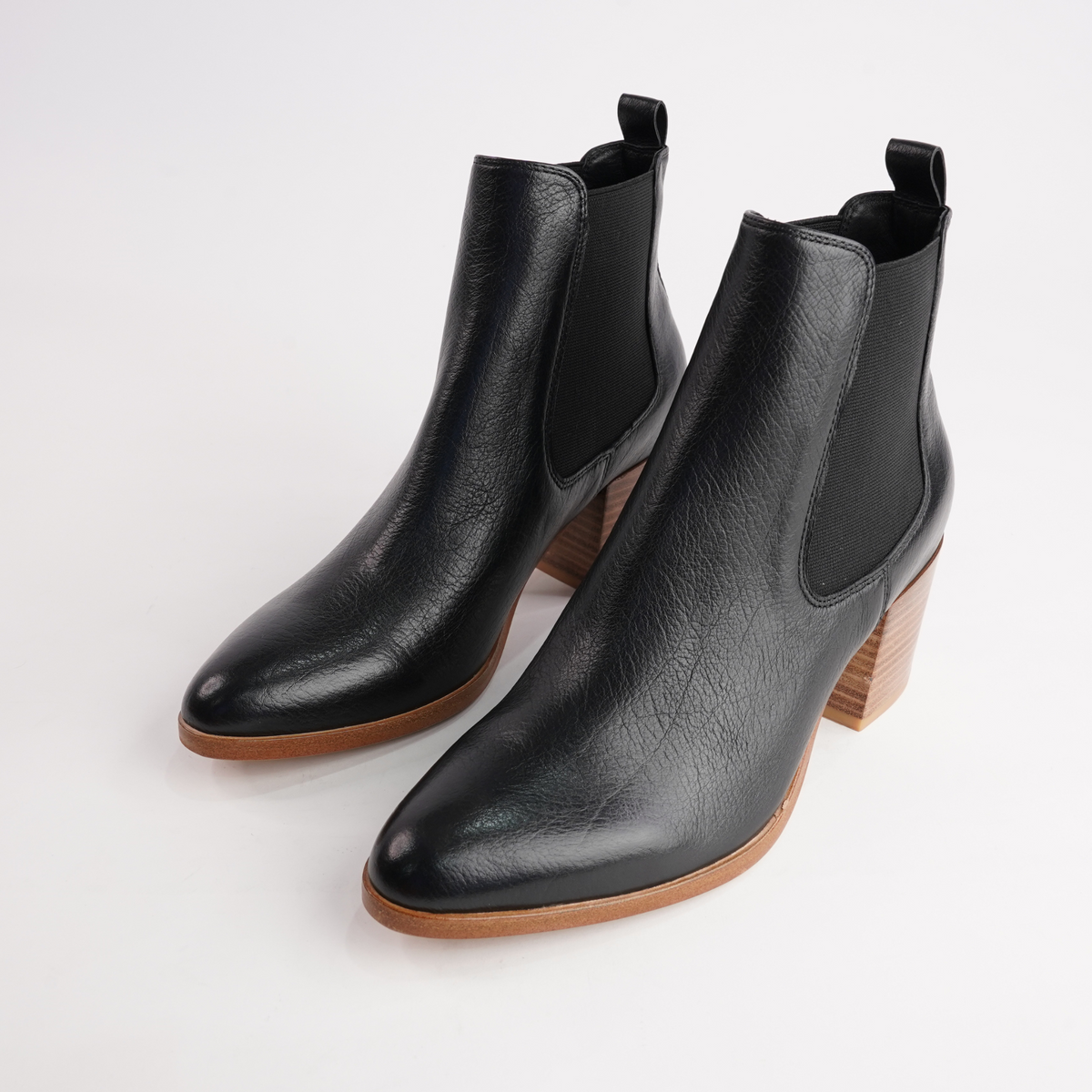 Zubia Black/ Natural Leather Ankle Boots - DJANGO AND JULIETTE | Shouz