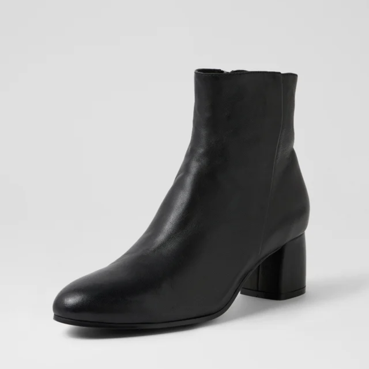 Felton Black Leather Boots - DJANGO AND JULIETTE | Shouz