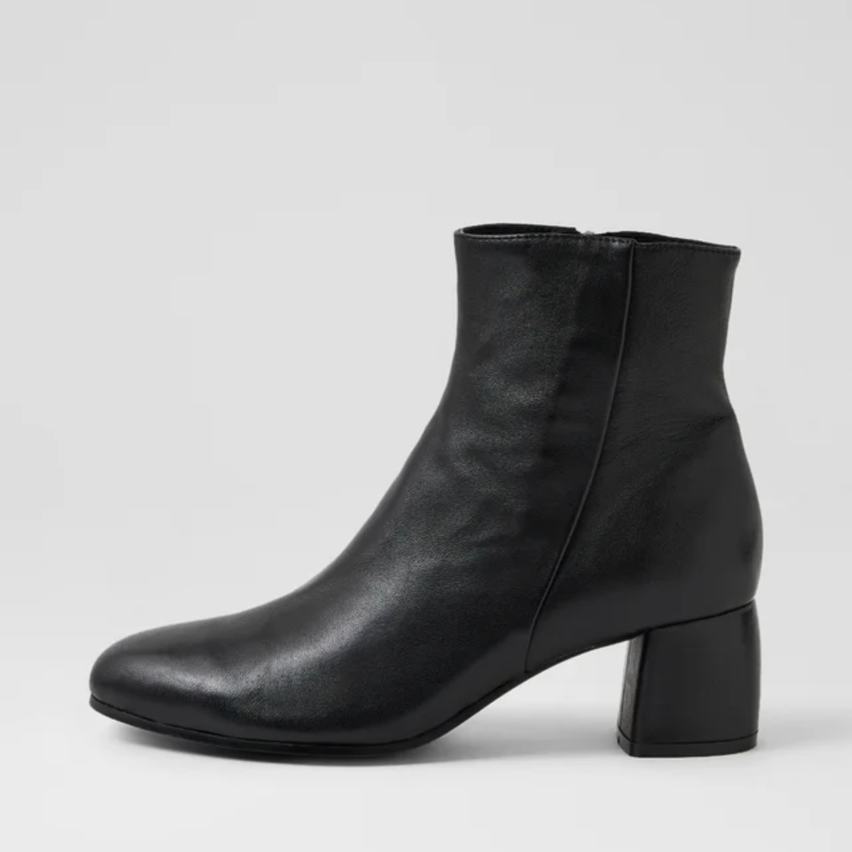 Felton Black Leather Boots - DJANGO AND JULIETTE | Shouz