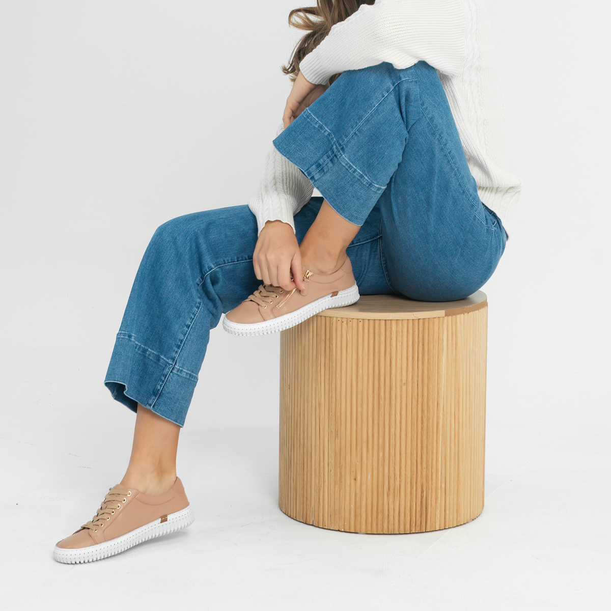 Jonza Latte Leather Sneakers - DIANA FERRARI | Shouz