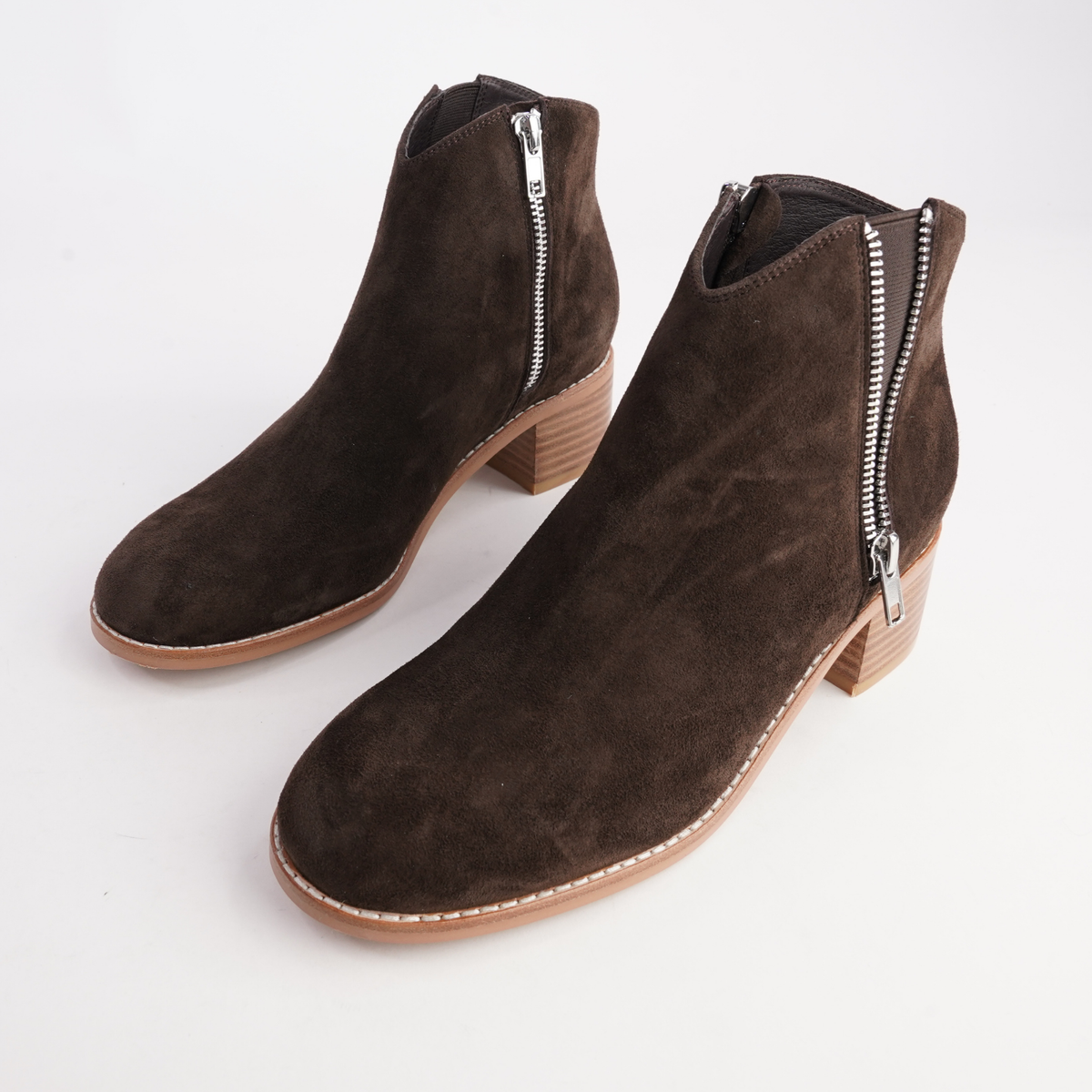 Ricarda Choc Suede Ankle Boots - DJANGO AND JULIETTE | Shouz