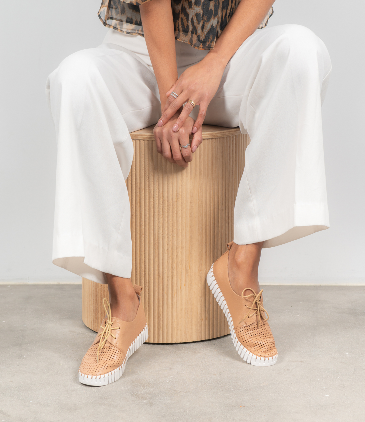Huston Tan Leather Sneakers - DJANGO AND JULIETTE | Shouz