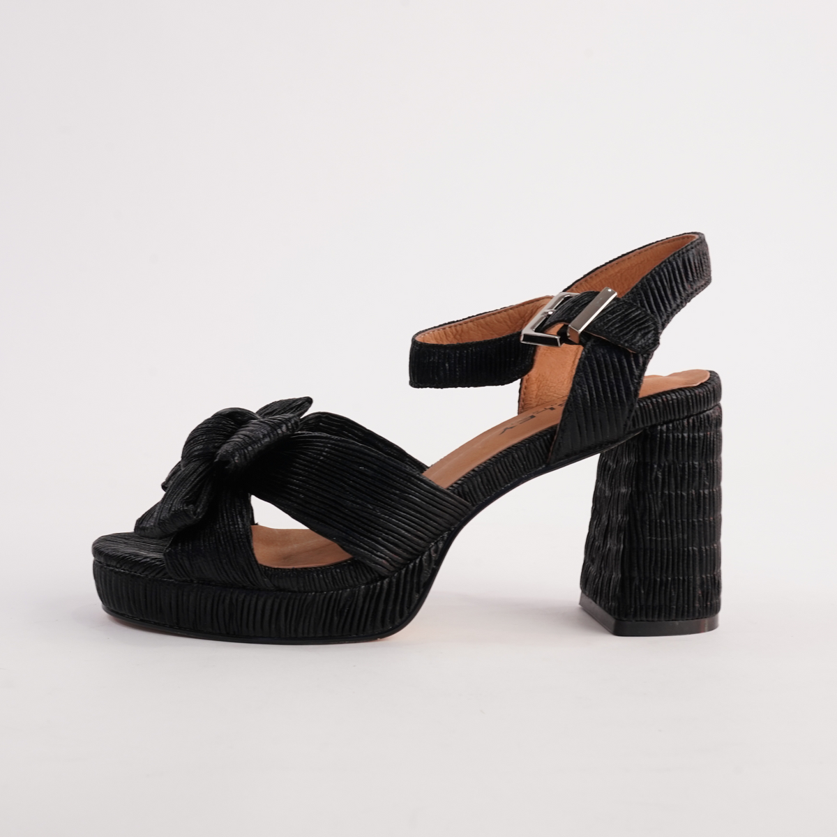 Sam Black Heels - BRESLEY | Shouz