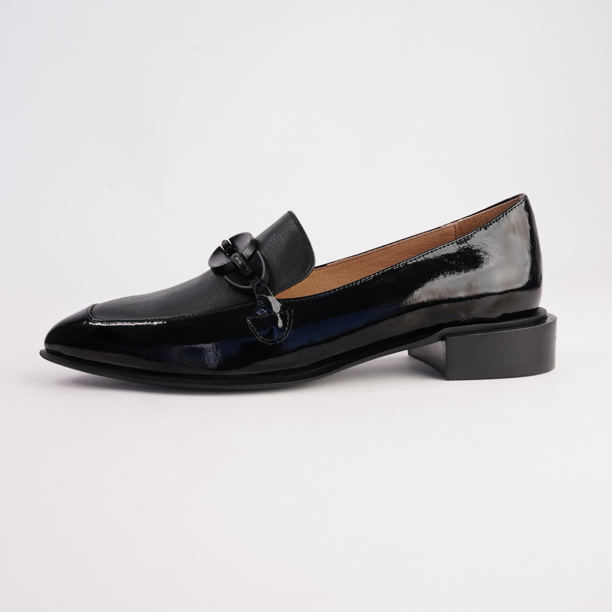 Elliotts Black Patent/ Black Leather Loafers - DJANGO AND JULIETTE | Shouz