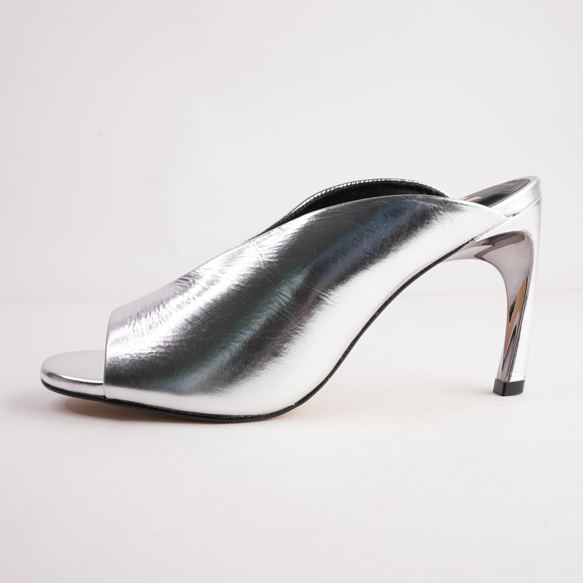 Xalina Silver Heels - NU BY NEO | Shouz