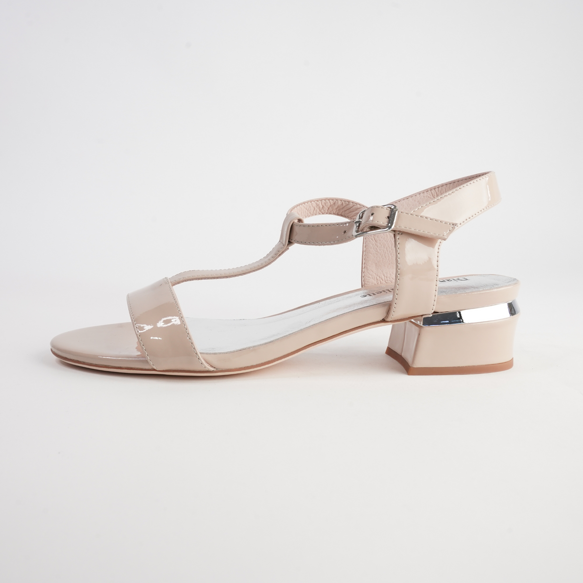 Taner Cafe Patent Leather Heels - DJANGO AND JULIETTE | Shouz