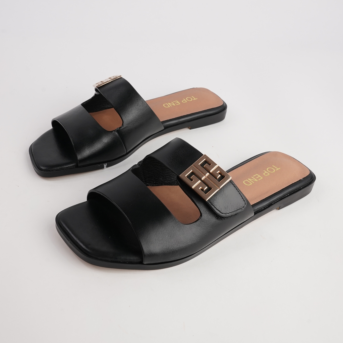 Larino Black Leather Slides