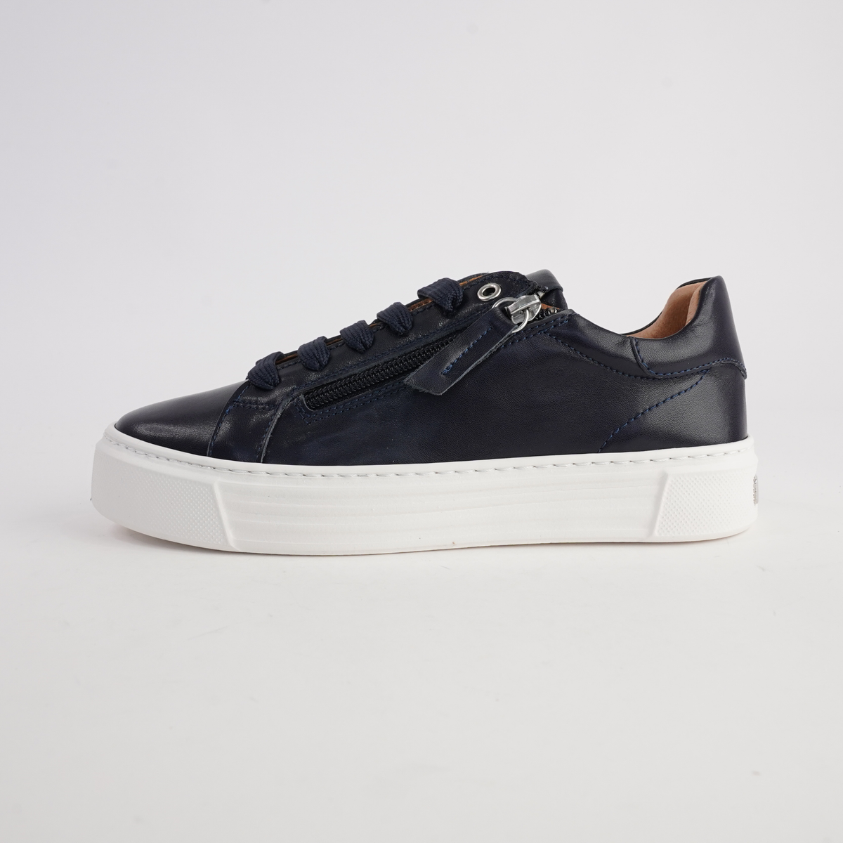 Elly Deep Ocean Leather Sneakers - SALA | Shouz